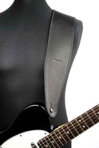 Richter Raw V Nappa Black Guitar/ Bass Strap 1505