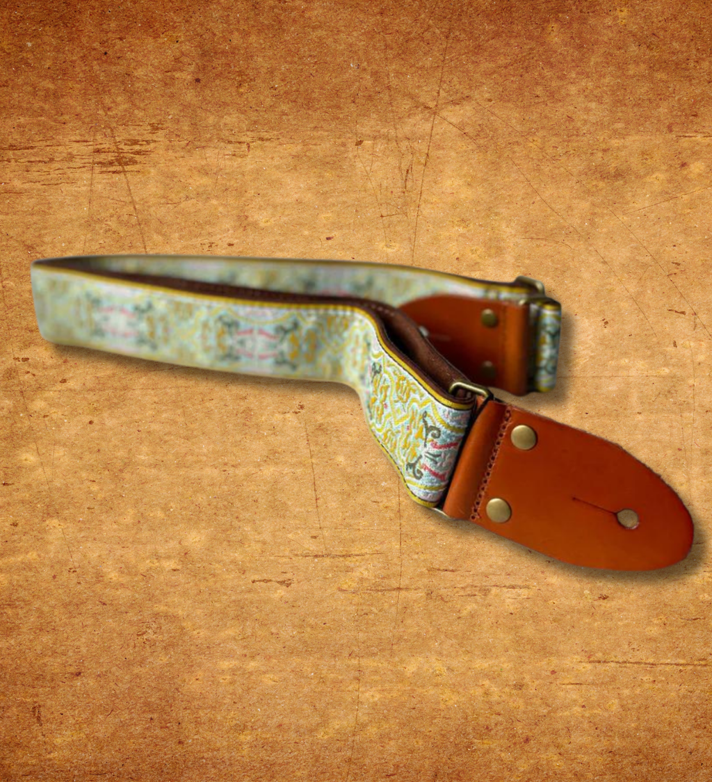 ISUZI GT-53 Suede Pattern Guitar Strap