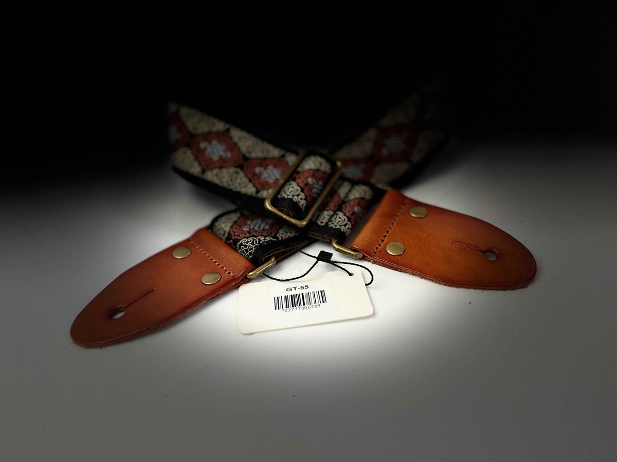 ISUZI GT-54 Suede Pattern Guitar Strap