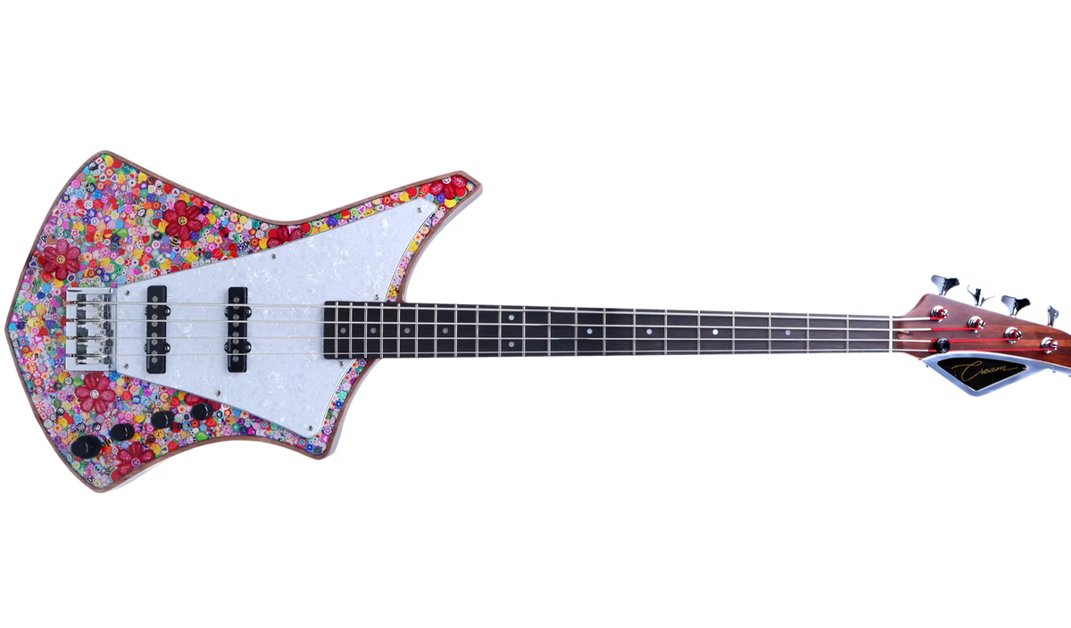 Cream Guitars, Milk Series Bass, Emojis