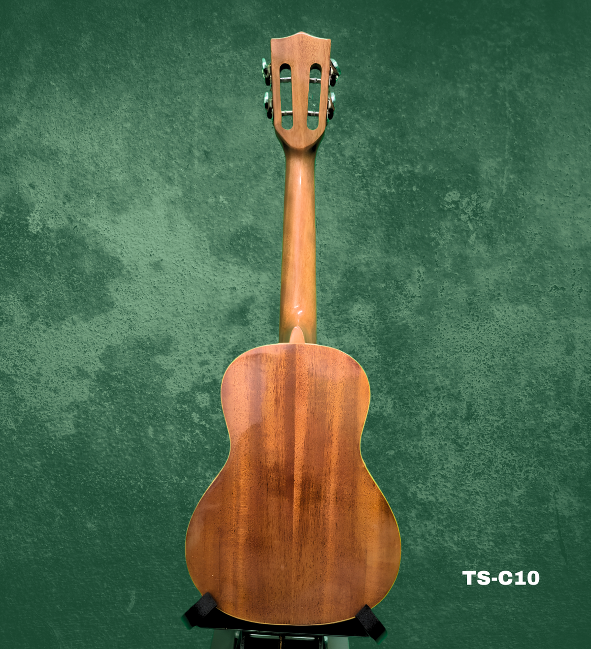 V-Tab TS-C10 Solid Spruce Top, Concert Ukulele, view 2